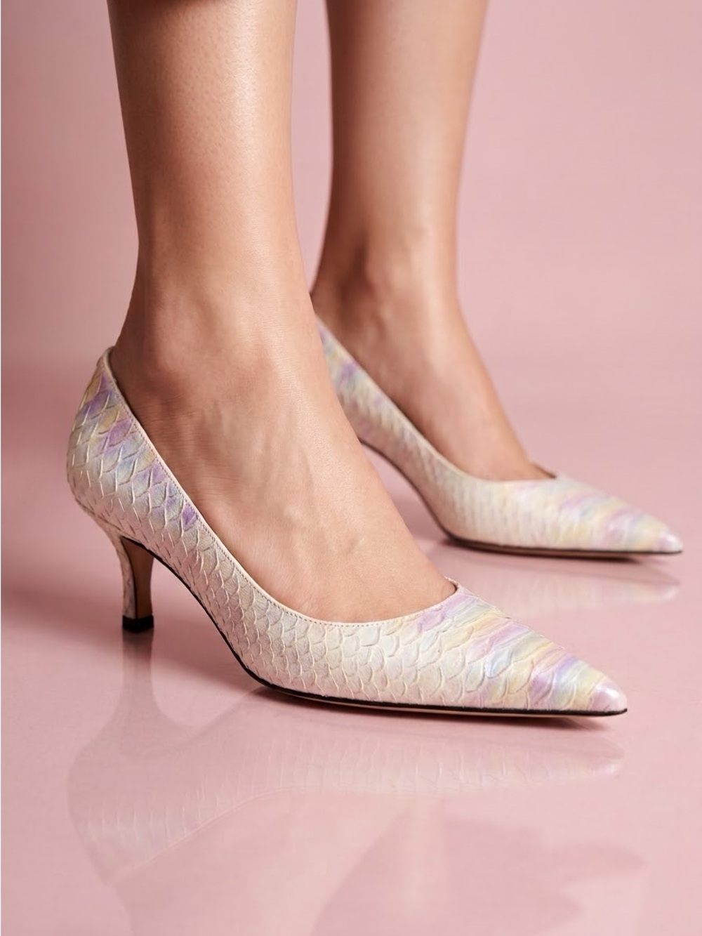 Vintage Y2K Stuart Weitzman Pastel Snakeskin Unicorn Kitten Heels - US 7.5